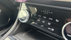 Jaguar F-Pace 2.0 D200 R-Dynamic S 5dr Auto AWD Diesel Estate